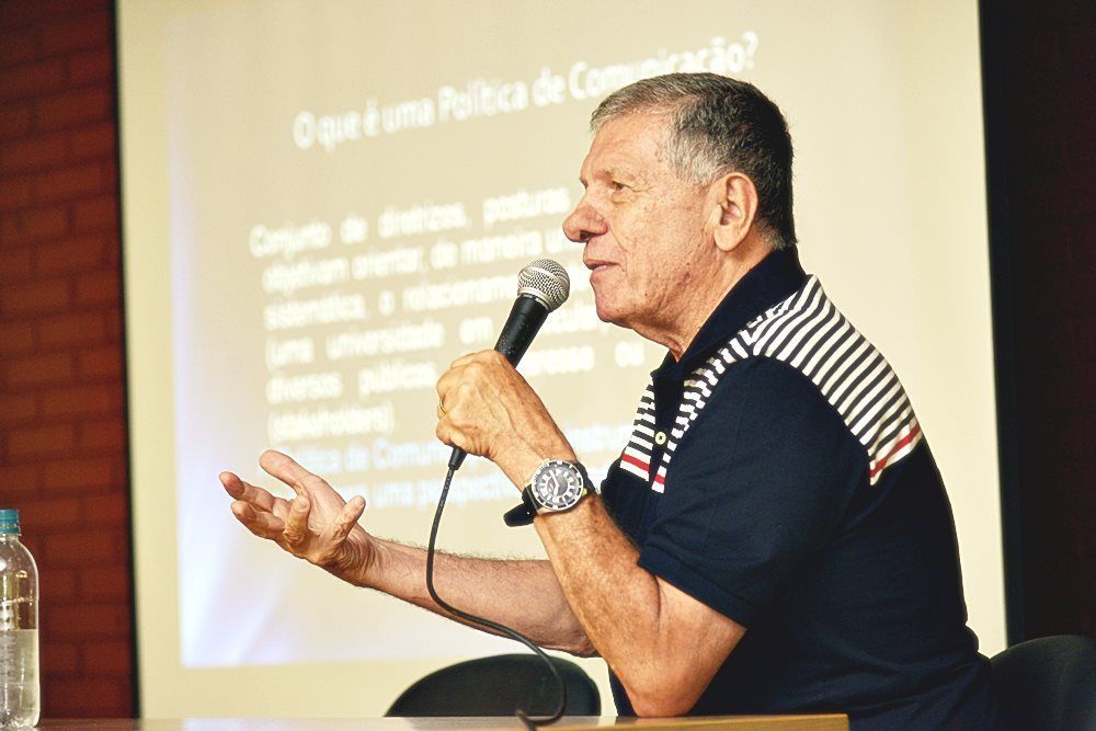 Wilson Bueno abre 3º Seminário Comunicação Pública e Cidadania